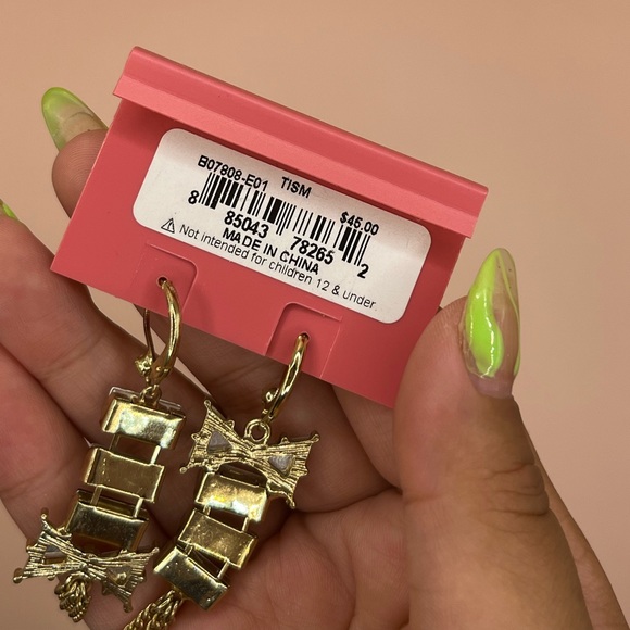 NWT BETSEY JOHNSON Bowtie Earrings - Picture 3 of 3